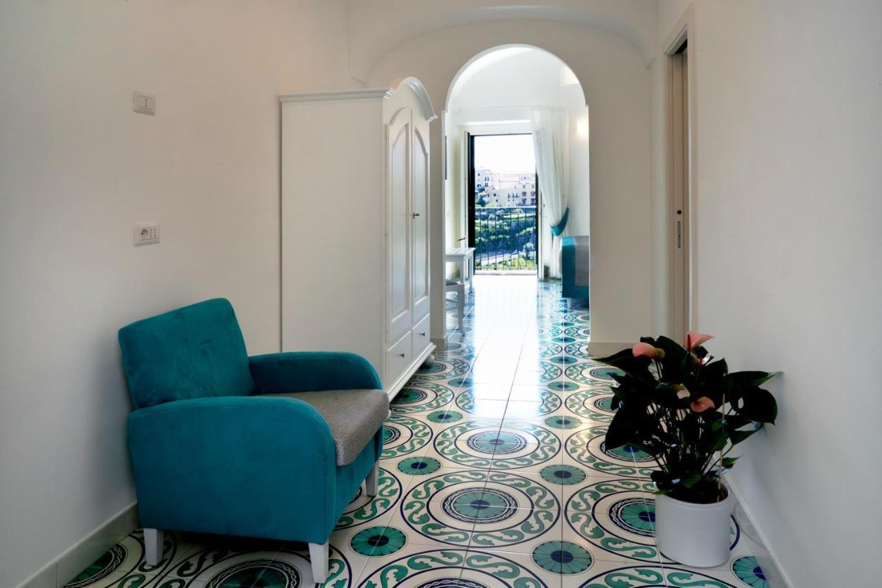 Suites In The Amalfi Coast - Guesthouse With Terrace Near Amalfi - Breathtaking View Of Ravello سكالا المظهر الخارجي الصورة