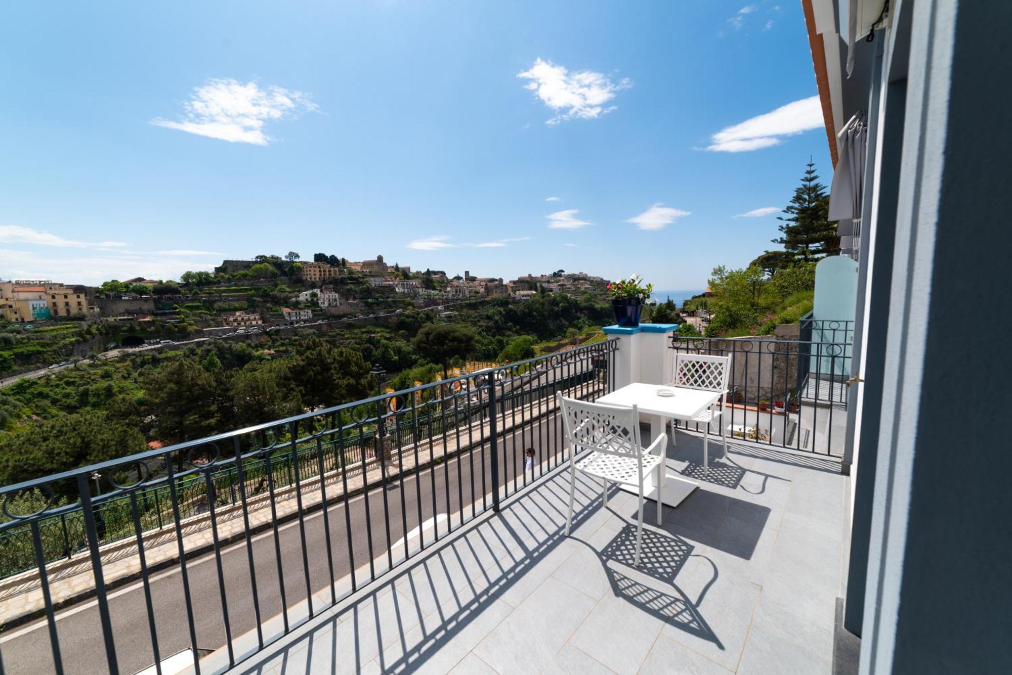 Suites In The Amalfi Coast - Guesthouse With Terrace Near Amalfi - Breathtaking View Of Ravello سكالا المظهر الخارجي الصورة